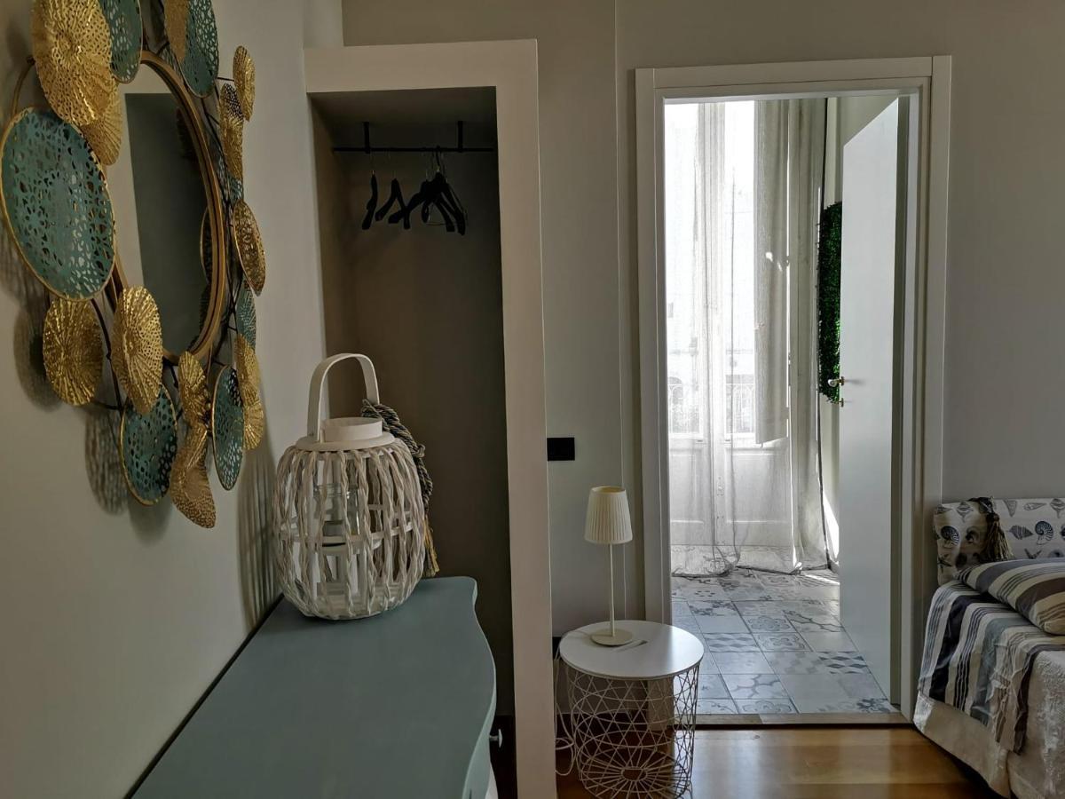Palazzo Venezia - Luxury Holiday Rooms Монополи Экстерьер фото