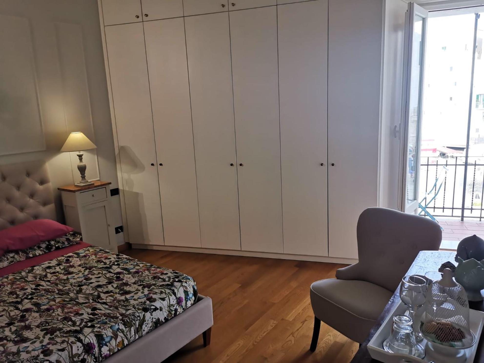 Palazzo Venezia - Luxury Holiday Rooms Монополи Экстерьер фото